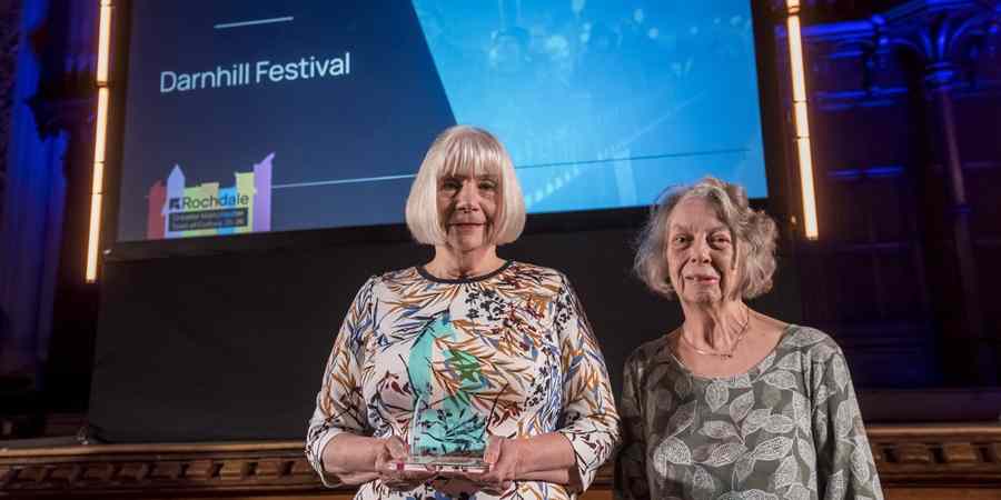 2 organisers of Darnhill Festival.