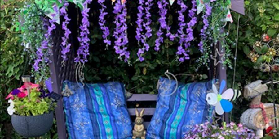 Seating in the alleyway.