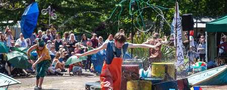 A performance by Flood, picture courtesy of John Ferguson.