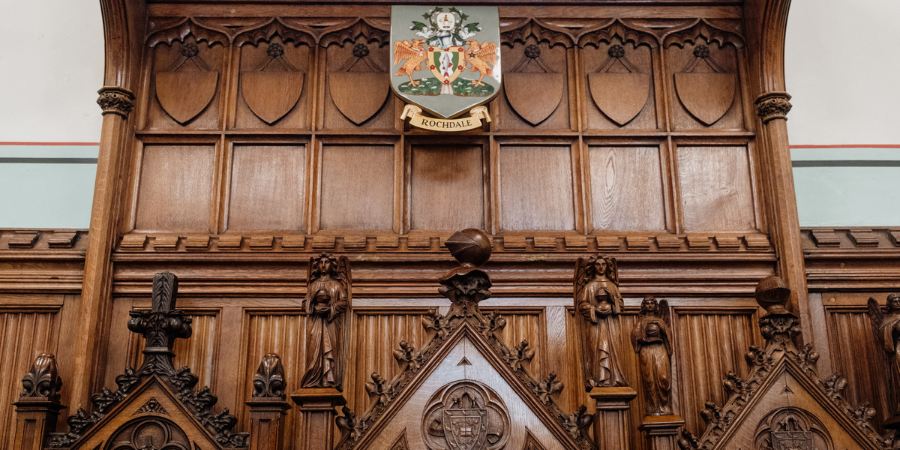 The court chamber.