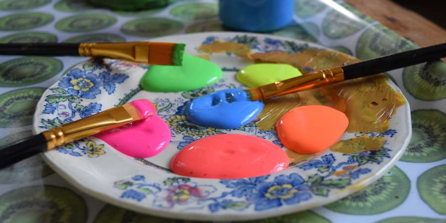 Palette with oil paints.