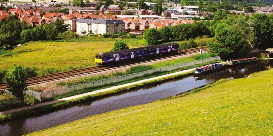 A train proceeding through the Calder Valley.