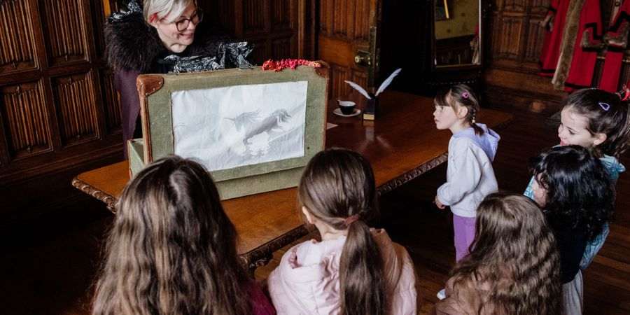 Children visiting the town hall.