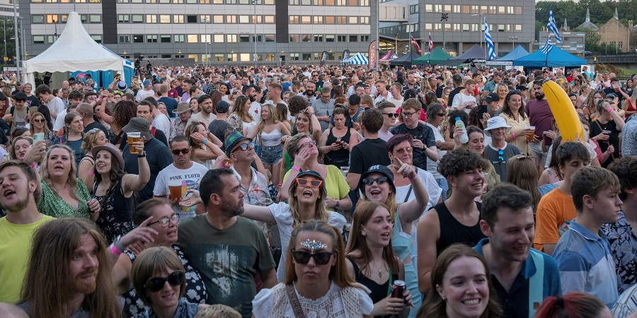 Crowd at the 2021 festival.