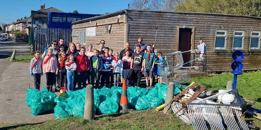 8th St Lukes Heywood Beavers, Cubs, Scouts, and Explorers litter pick as part of The Great British Spring Clean.