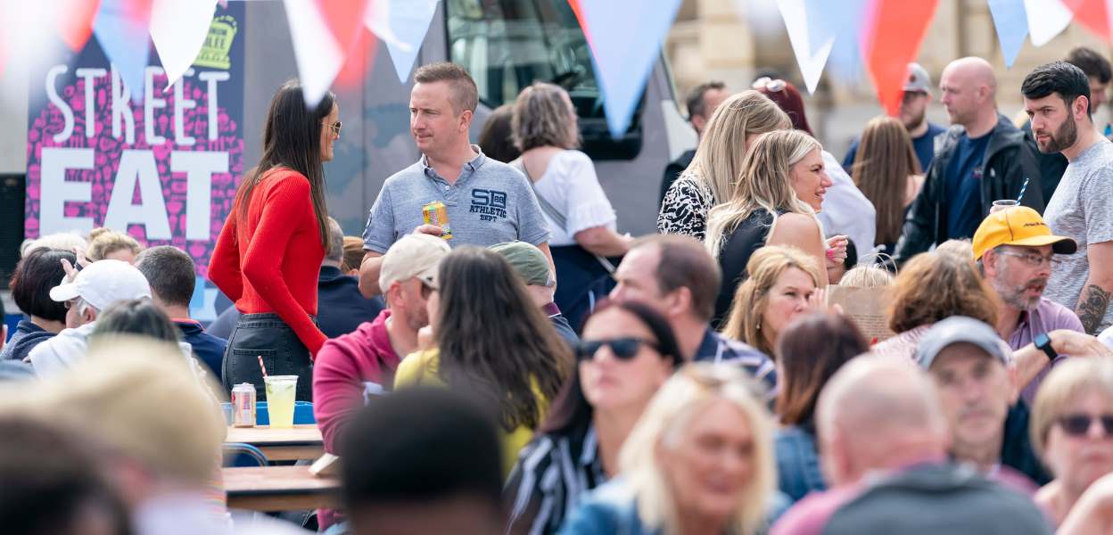 Crowds at Street Eat.